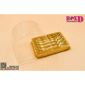 กล่องเบอเกอรี่ เค้กโรล 1 คำ สีทอง สีขาว 10*7.3*7.3cm 1แพค มี50 ชิ้น ZZ005