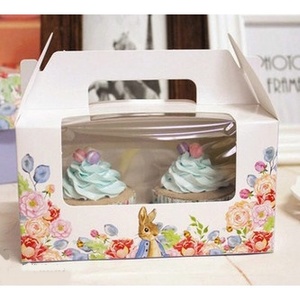 กล่องคัพเค้กกระดาษหูหิ้วใส่ได้ 4 ชิ้น cupcake 4ช่อง พร้อมฐานรอง(CC19)