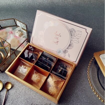 กล่องแบ่ง6ขนม ขนมไหว้พระจันทร์ 6 ช่อง(MOON45)
