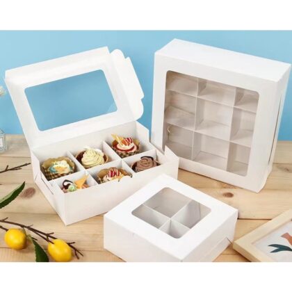 กล่องเค้ก กล่องคัพเค้ก แบ่ง4 ช่อง6ช่อง9 ช่อง สีขาว ขนาด 16x16x9 ซม. รหัส PA21 | BoxDee