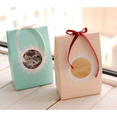 กล่องถุงกระดาษใส่ขนม คุ๊กกี้ ก้นตั้งช่องหน้าต่าง รหัส QQ29 | BoxDee