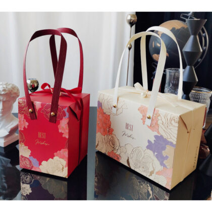 กล่องขนม หูหิ้ว กล่องของขวัญ กล่องคุ๊กกี้ ของชำร่วย หูหิ้ว best wish ดอกไม้ รหัส HL62 | BoxDee