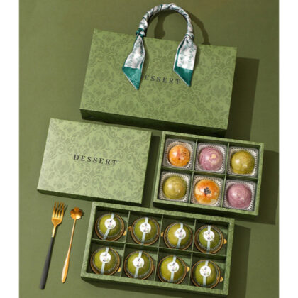 กล่องเค้ก ขนมไหว้พระจันทร์ 6 ช่อง 8 ช่องฝาครอบ ลายไทย ถุงหูหิ้ว(MOON110)