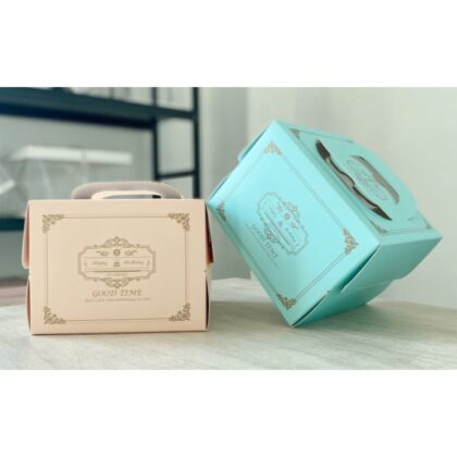 กล่องเค้กปอนด์ พร้อมฐานรองเค้ก หูหิ้ว (วินเทจ) 20x20x16 ซม ร้านเบเกอรี่ PP5