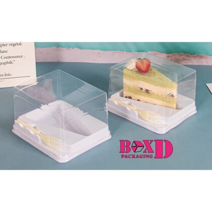 กล่องเค้กพร้อมส้อม ฐานสามเหลี่ยมฝาสูง (XX041) มี2แบบ ฐานแคบ ฐานกว้าง แพคละ 10 ใบ 7x10.5-10.5x12.7x8 ซม XX041