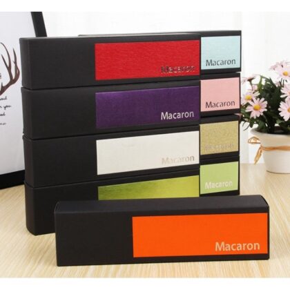 กล่องมาการอง+พลาสติกรอง6ชิ้น (กล่องดำแทบสี) 23x6x4 ซม ร้านขนม MA11