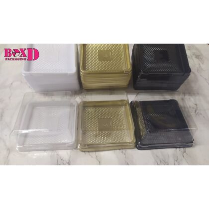 กล่องเบอเกอรี่ กล่องเค้ก เปี๊ยะ บราวนี่ ขนมปัง ฐานทอง ขนาด : 12*12*6 cm แพค 50 ใบ ร้านเบเกอรี่ ZZ027