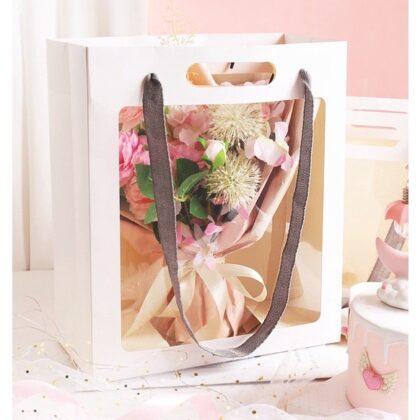 ถุงกระดาษหูหิ้วช่องหน้าต่างใส ถือได้2แบบ 12x25x26-15x30x35 ซม จัดเบรค TT28
