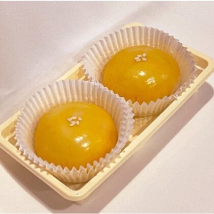 กล่องเปี๊ยะ 2ช่อง ไดฟุกุ เค้กไหว้พระจันทร์ พลาสติก2ช่องฐานสีเหลือง XX060