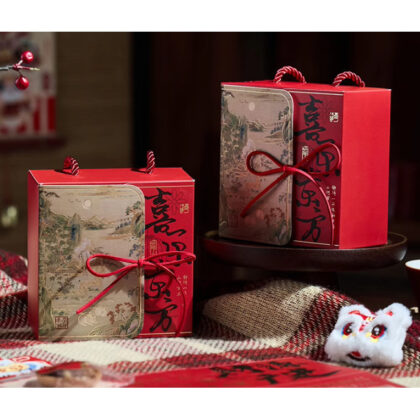 กล่องขนม กล่องของขวัญ ลูกอม คุ๊กกี้ ช้อคโกแลต ตรุษจีน หูหิ้ว+โบว์แดง (CNY110)