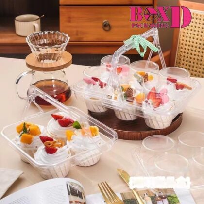 กล่องคัพเค้กหูหิ้ว 4ช่อง 6ช่อง สีใส ถาดใส่ขนมถ้วย แพ็คละ 10 ใบ 18x18-25x17.5 ซม ร้านเบเกอรี่ PVC59