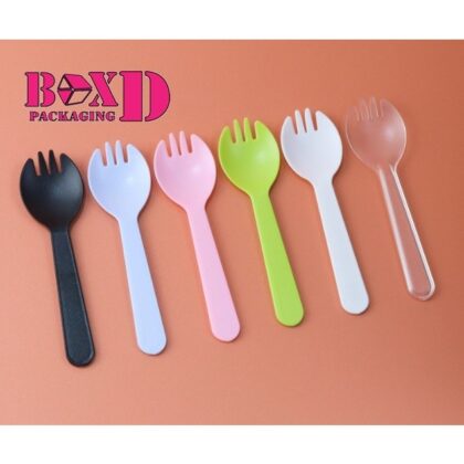 ช้อนพลาสติกปลายส้อม แพค 50 ชิ้น ตักเค้ก พุดดิ้ง ขนม ร้านคาเฟ่ 11x3 ซม J41