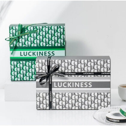 กล่องคุ๊กกี้ มาการอง ของขวัญ ขนม แบ่ง4 ช่อง 6 ช่อง ในตัว LUCKINESS 18.7x18.7x8-23x16x6.5 ซม ร้านขนม MA19